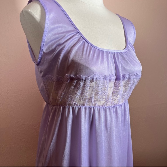 Vintage Retro Pastel Purple Satin Peek A Boo Lace Long Slip dress Night Gown - Picture 6 of 15